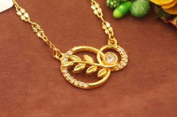 Kavya Necklace