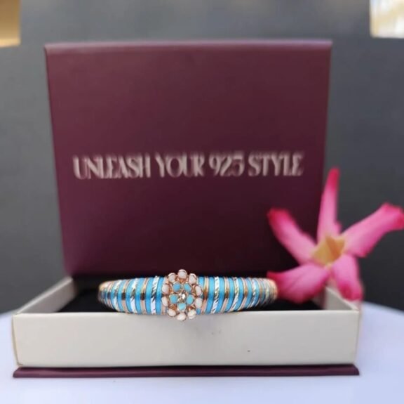 The Ocean Bloom Bracelet